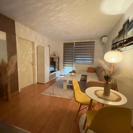 Apartman Royal 1 ドボイ エクステリア 写真