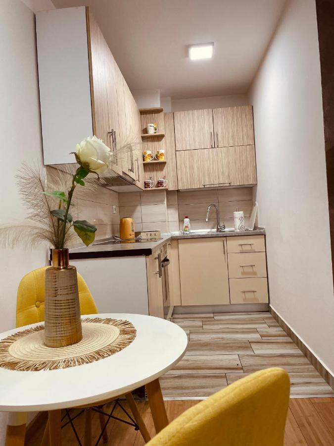 Apartman Royal 1 ドボイ エクステリア 写真