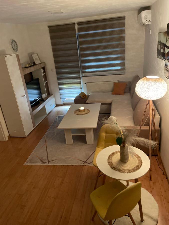 Apartman Royal 1 ドボイ エクステリア 写真